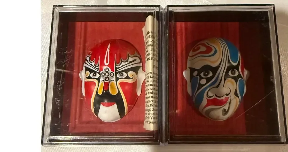 Set of 2 Miniature Chinese Opera Masks Tsao Hong and Hsia Hou Tun